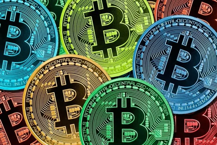آیا بیت کوین نابود میشود؟ بیت کوین، در راس رمز ارزها